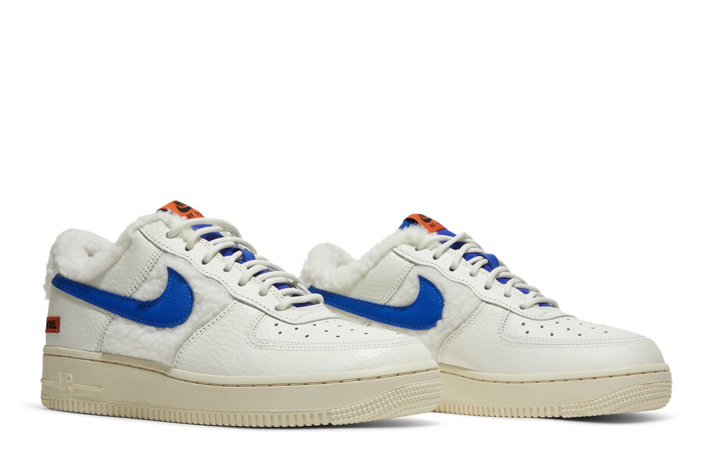 ( Women ) Nike Air Force 1 07 Sherpa Fleece DO6680-100