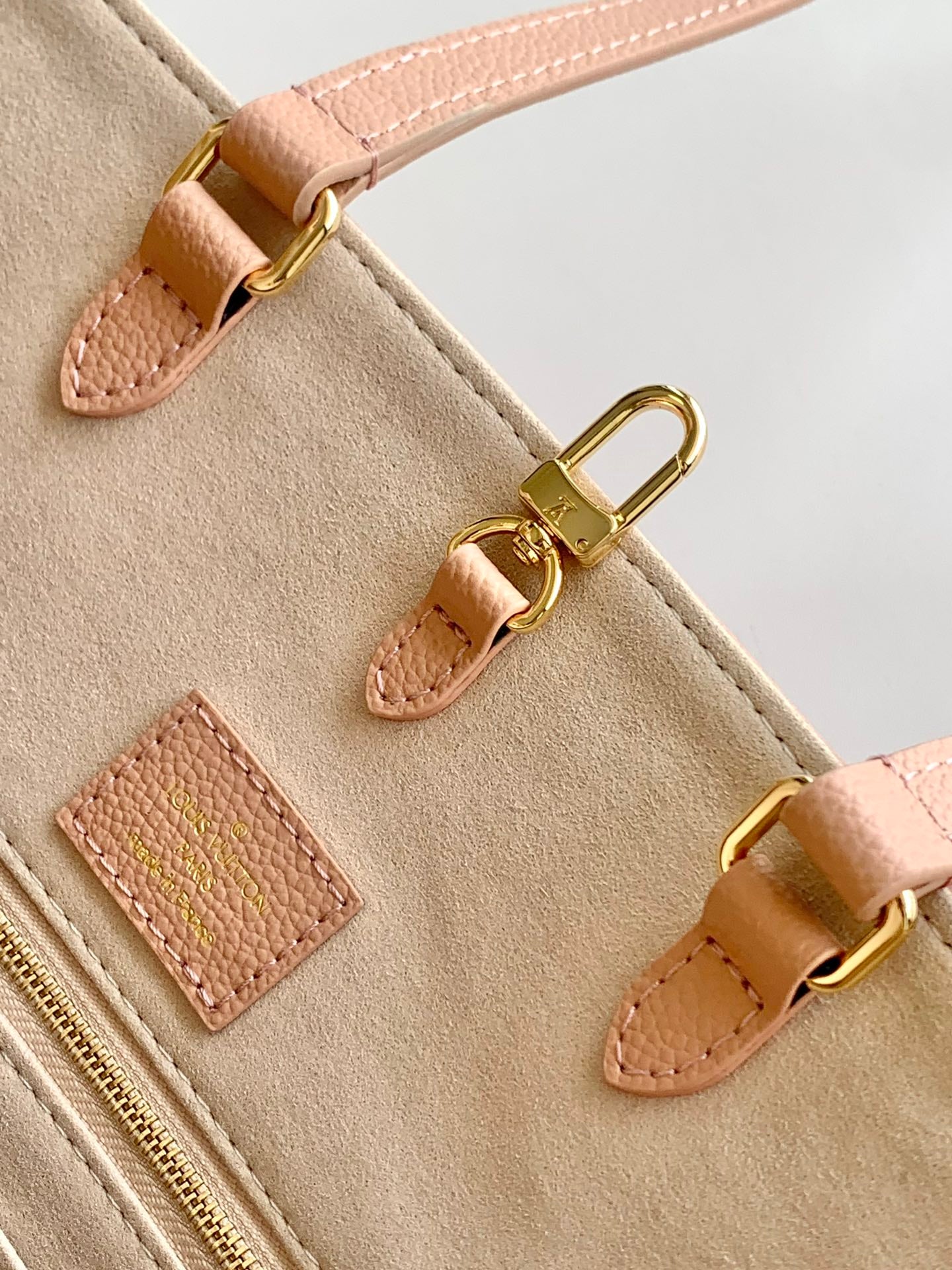 Louis Vuitton Onthego MM Monogram Empreinte Leather Tote Bag - Pink