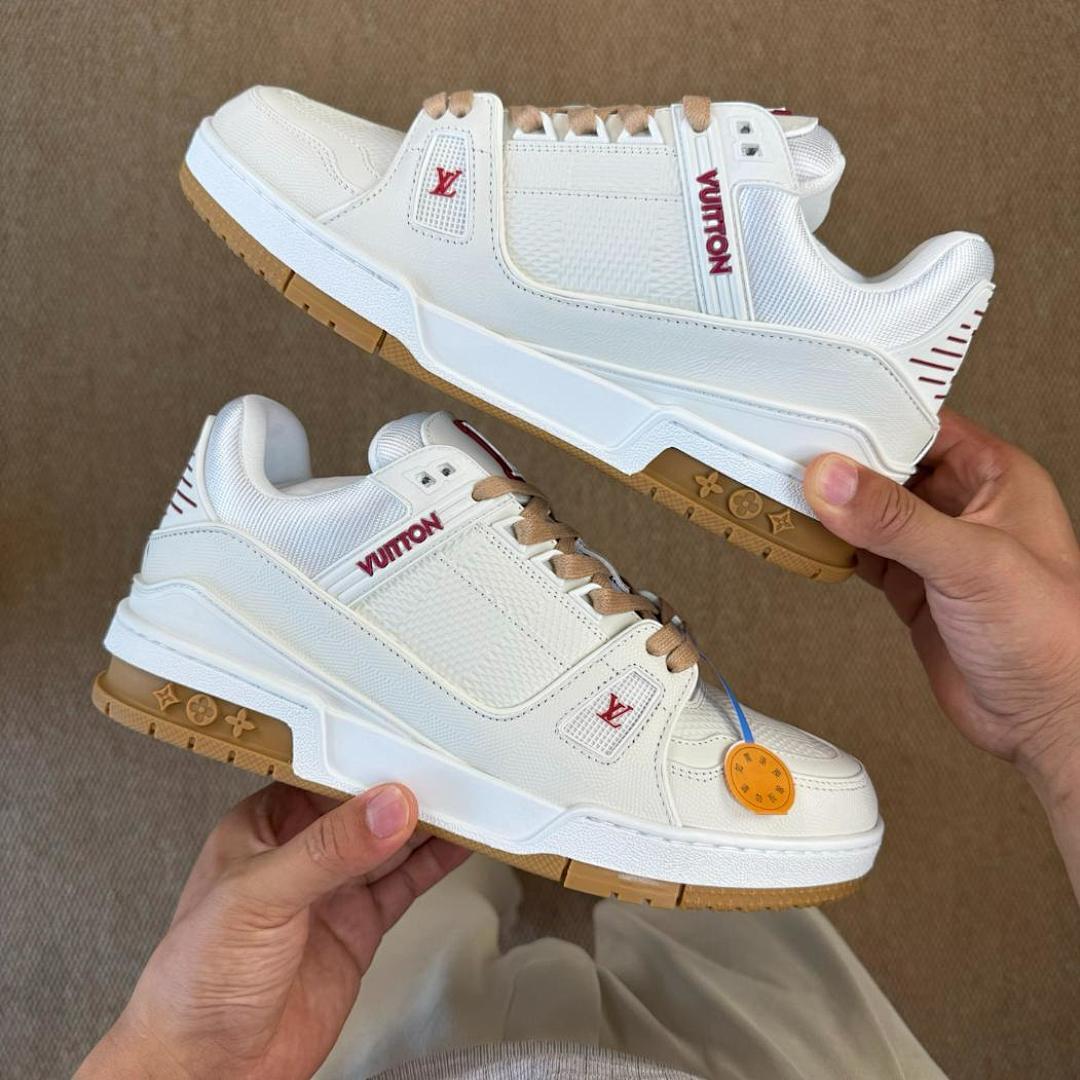LV Trainer Sneaker 1A8Z51