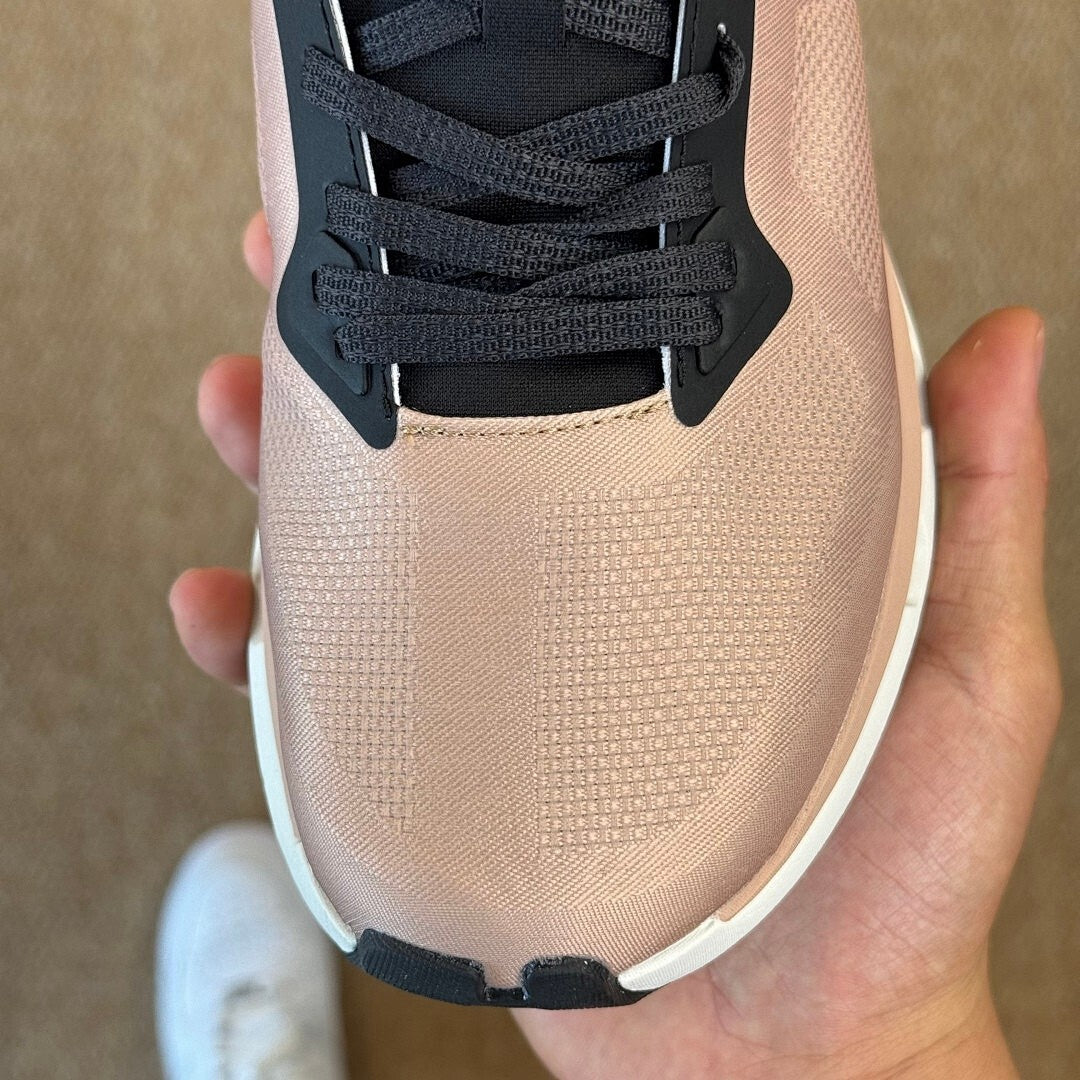 On Cloudmonster Undyed | Rose