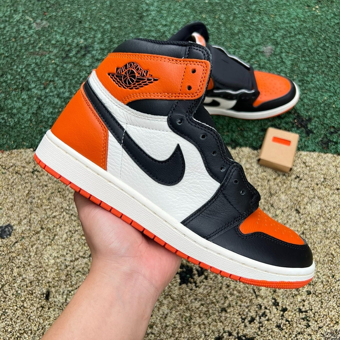 Nike Air Jordan 1 Retro High OG Shattered Backboard 3.0 555088-028