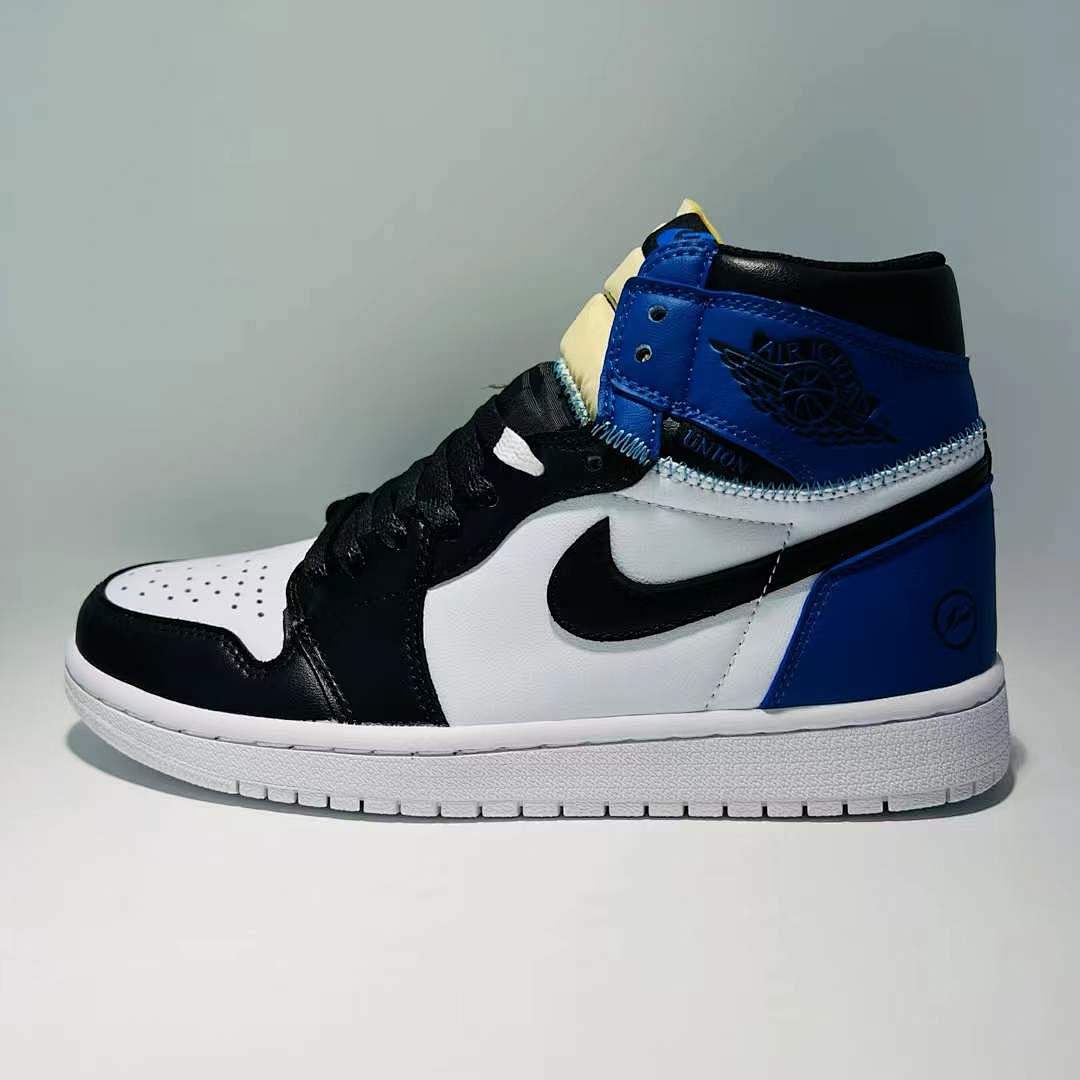 Air Jordan 1 Retro High OG 'Royal Toe' (555088-041) Deconstructed Exposed Foam Tongue White Black Royal Blue