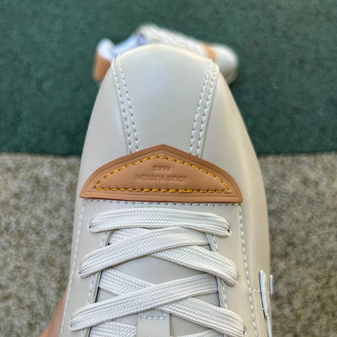 Louis Vuitton LV Runner Sneaker Beige Leather