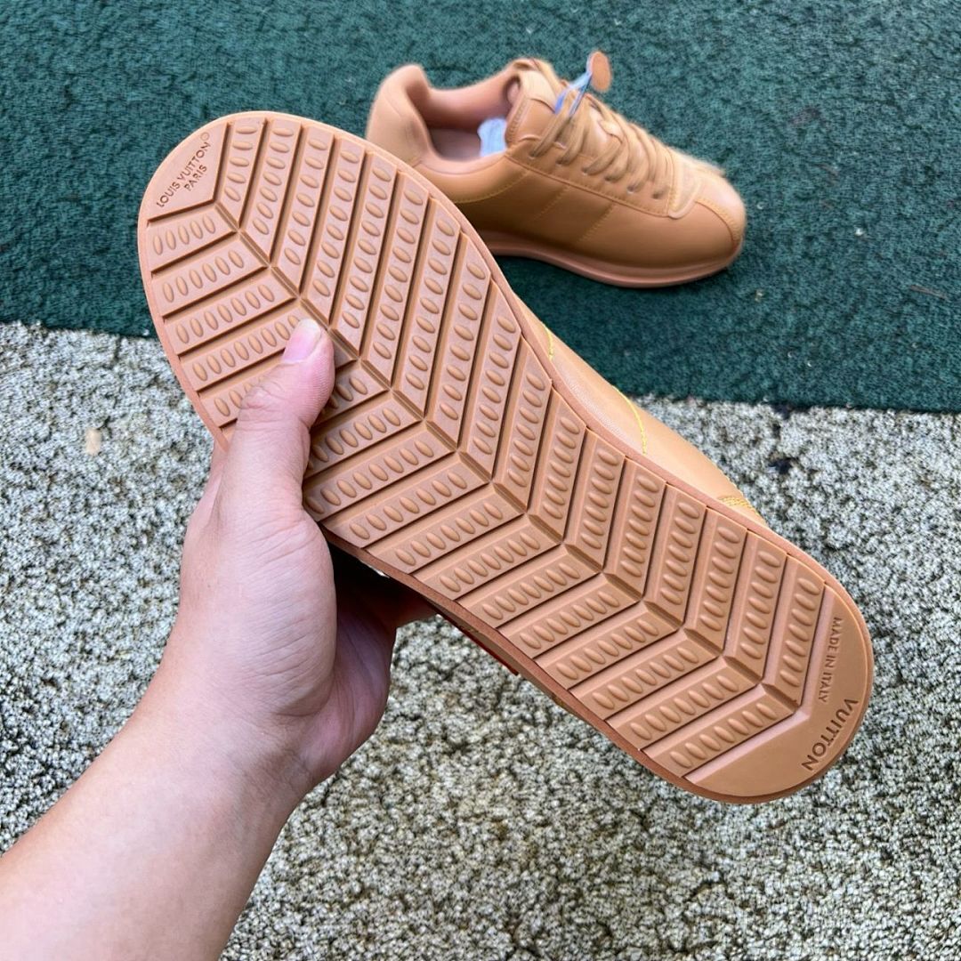 Louis Vuitton LV Runner Tatic Sneaker