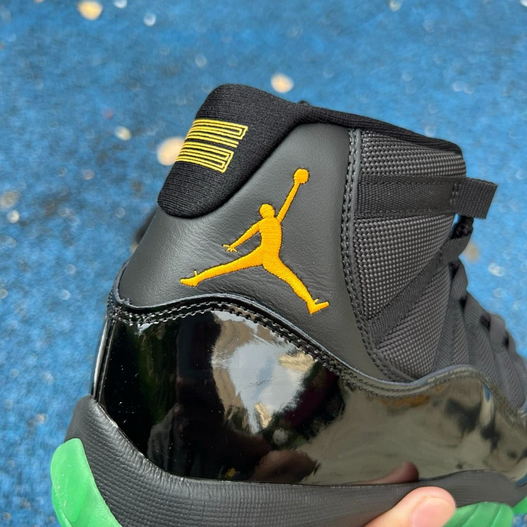 Air Jordan 11 CP3 PE