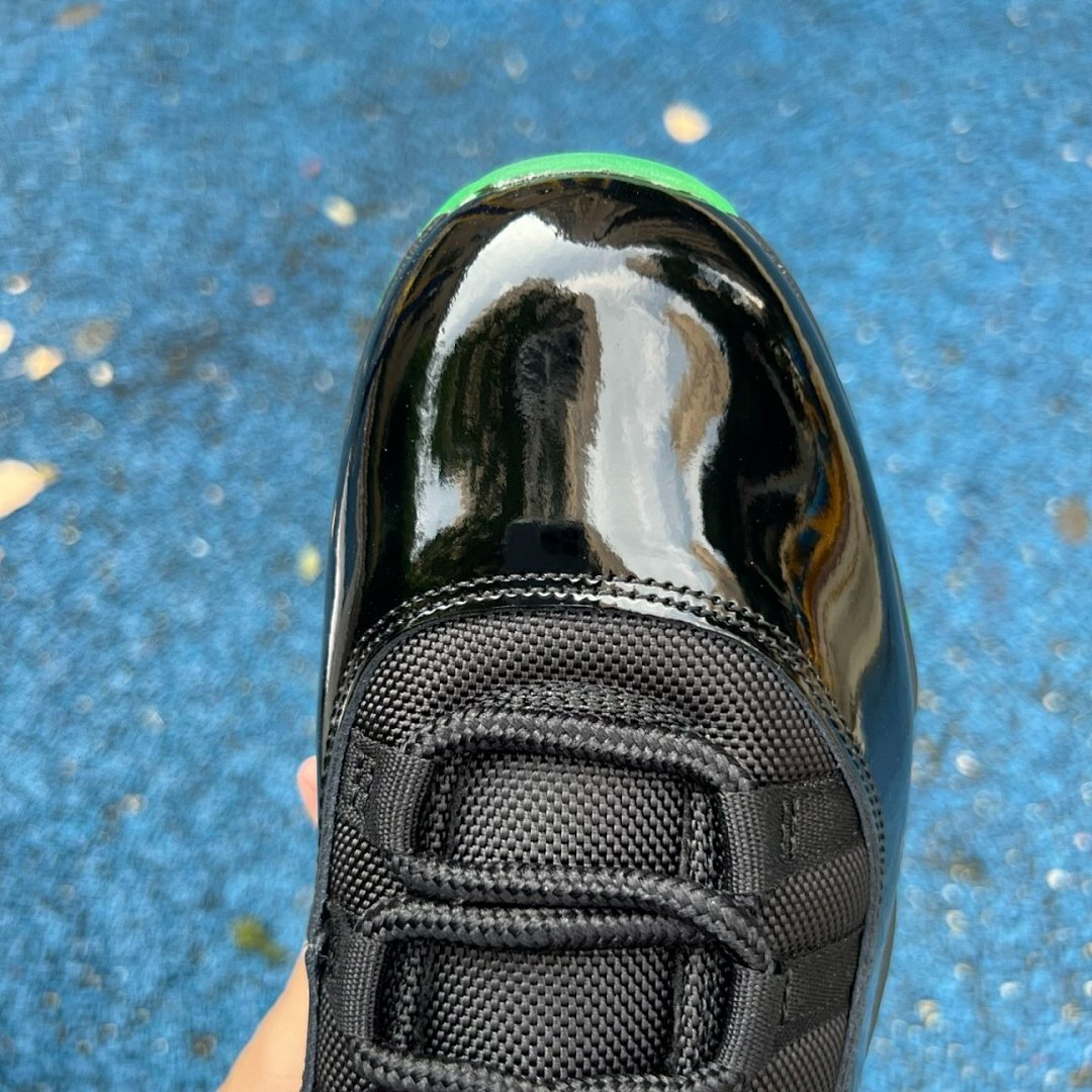 Air Jordan 11 CP3 PE