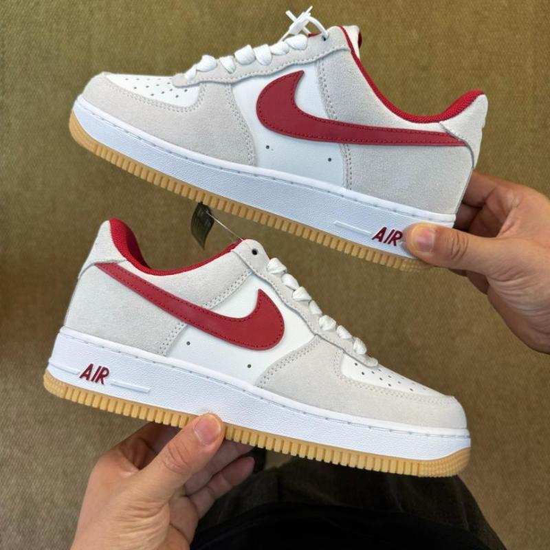 Nike Air Force 1 Low Summit White University Red Light Smoke Grey Gum Light Brown DV0788-100