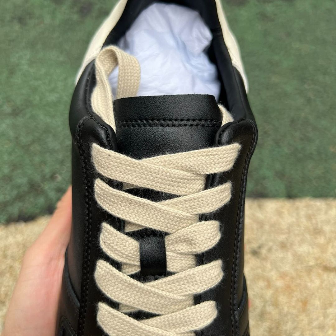 Men's Black Leather Low Top Sneakers with Cream Side Stripe & Heel Tab - Off-White Laces & Sole Casual Fashion Trainers