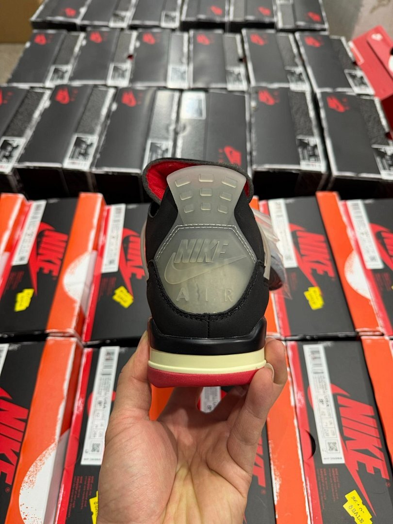Off-White Air Jordan 4 Bred Black Red