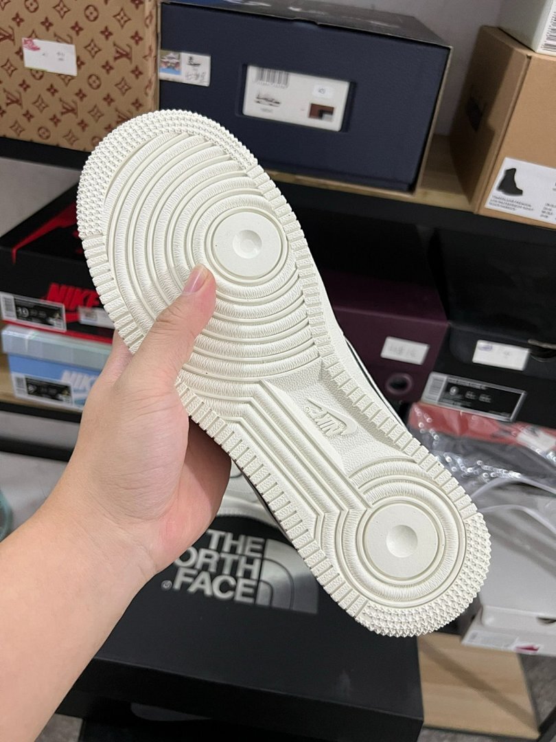 Nike Air Force 1 Low The North Face Cream White Black Hiking Laces Sneakers