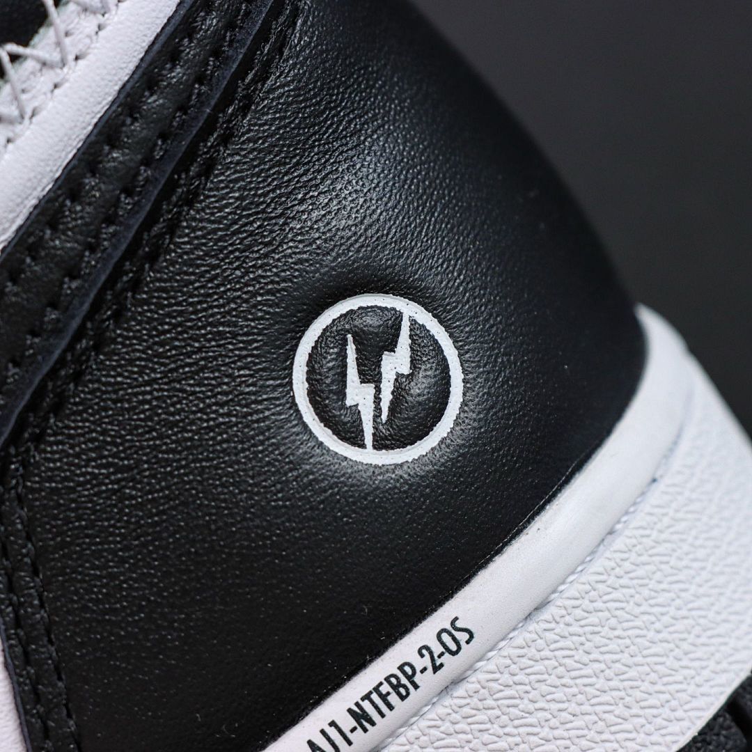 Nike Air Jordan 1 Retro High Union LA Black Toe White Black BV1300-106