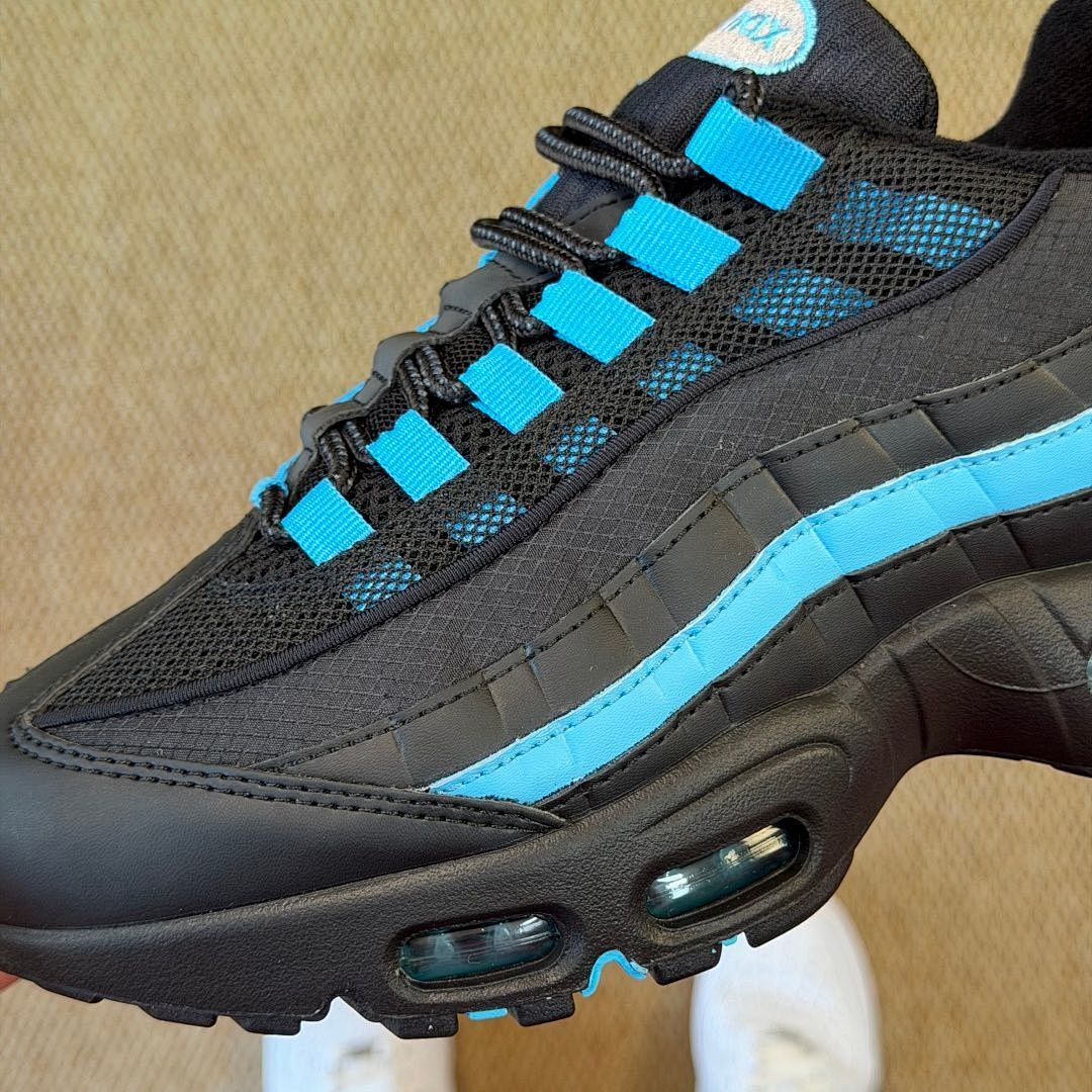 Nike Air Max 95 Black Hyper Royal Unisex Lifestyle Running Sneakers