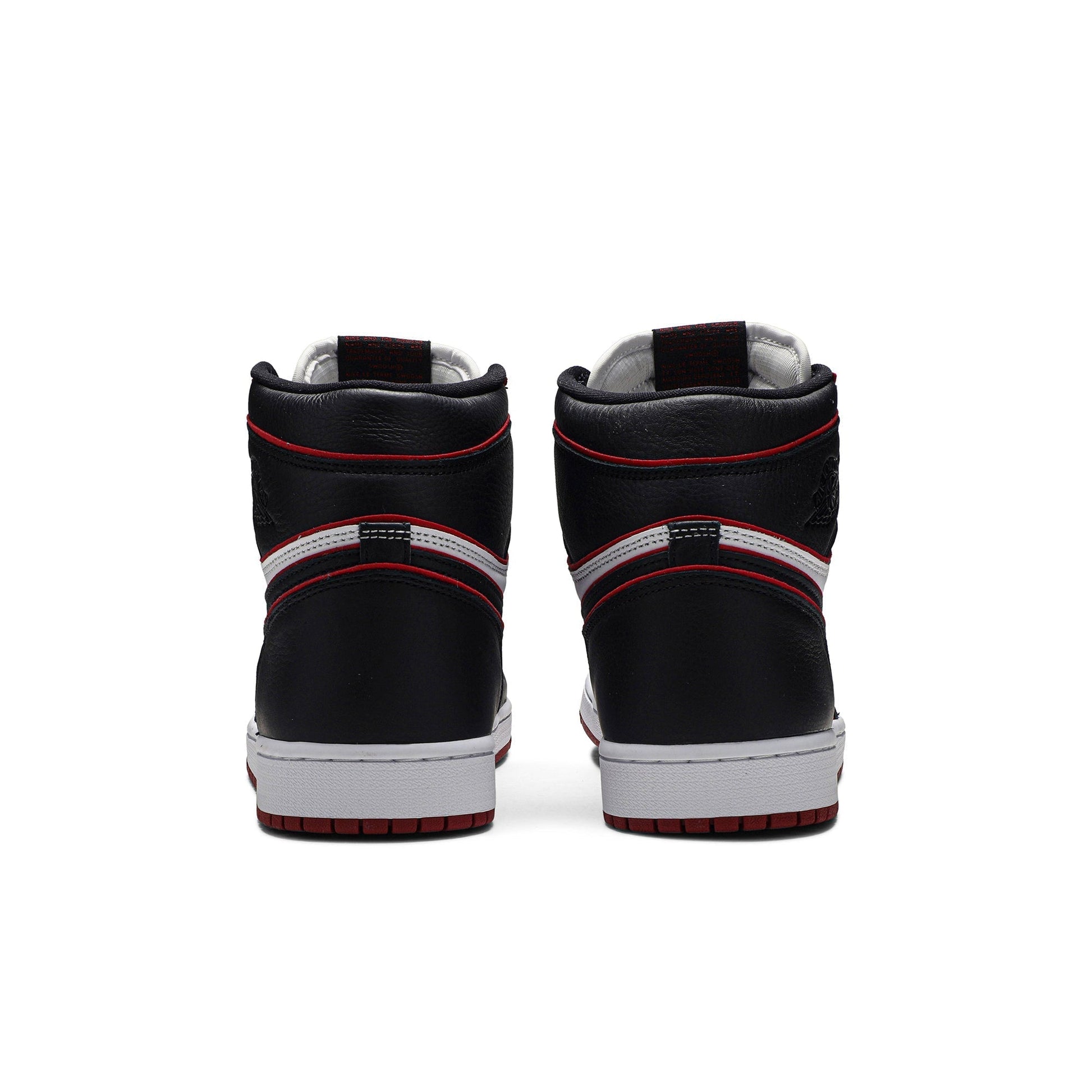 Air Jordan 1 Retro High OG 'Bloodline' 555088-062