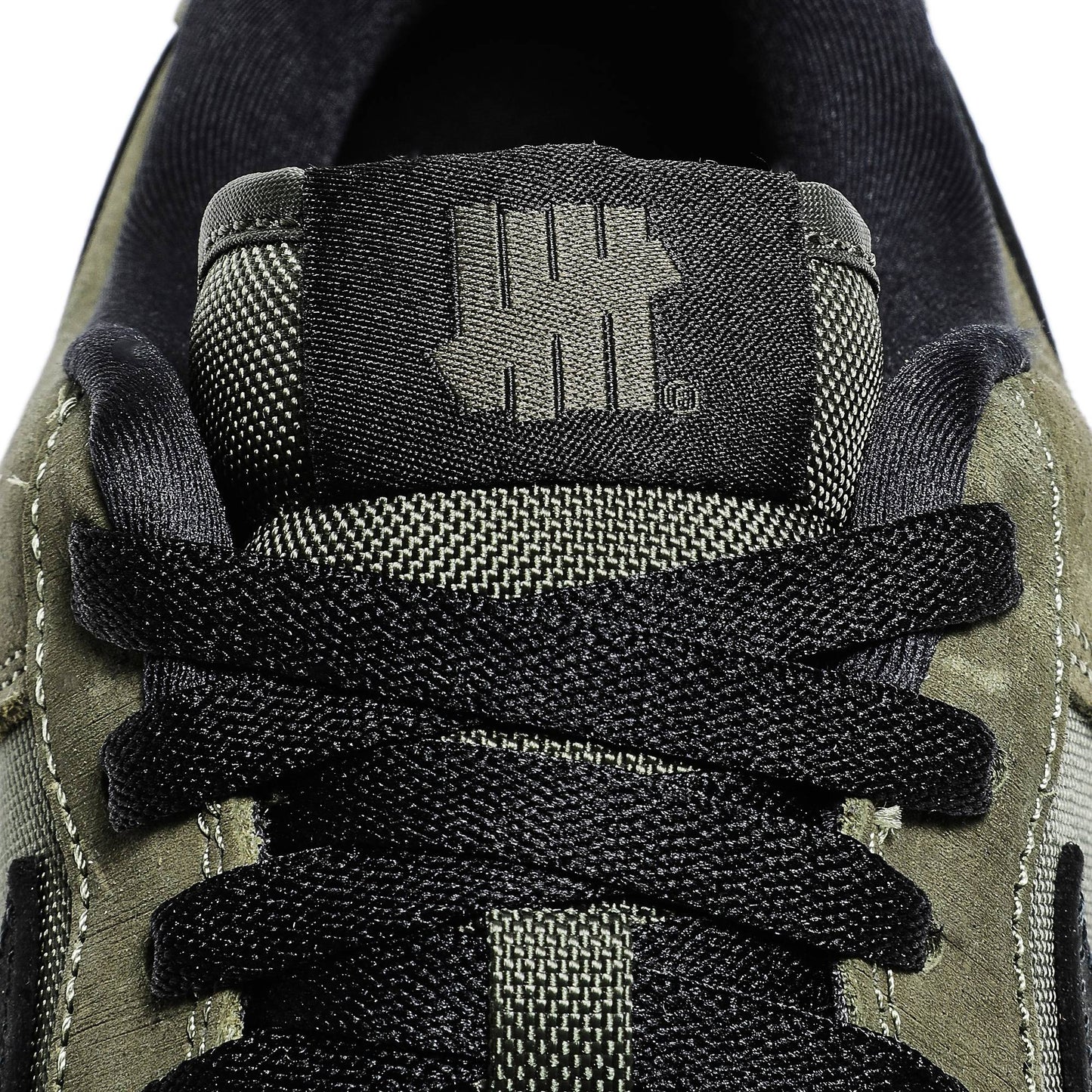 UNDEFEATED X Nike Air Force 1 Low SP Ballistic DH3064-300
