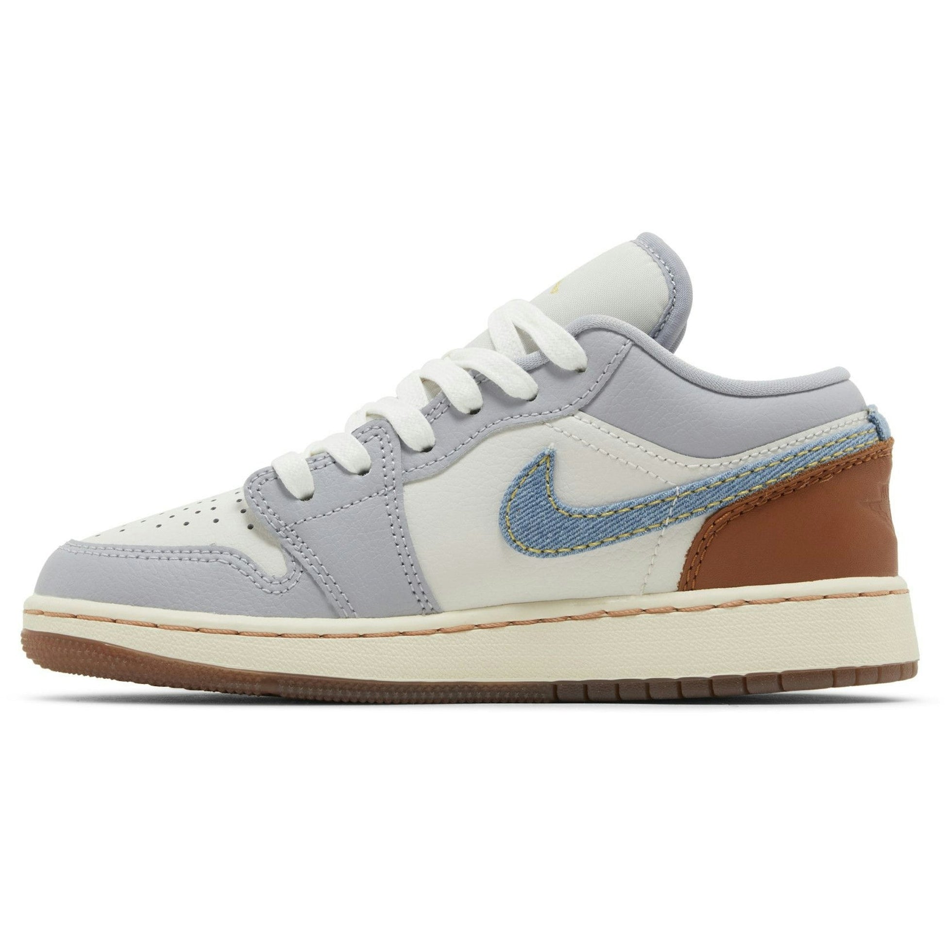 ( Youth ) Air Jordan 1 Low SE 'Sashiko' FZ5046-041