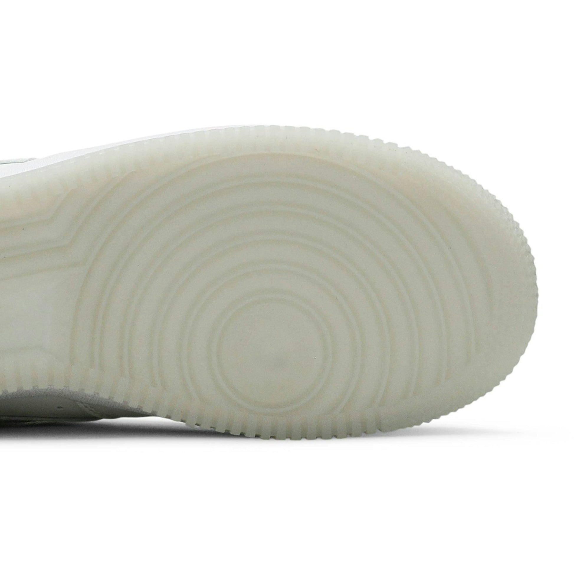 Nike Air Force 1 Low I Believe Daruma DD9941-100