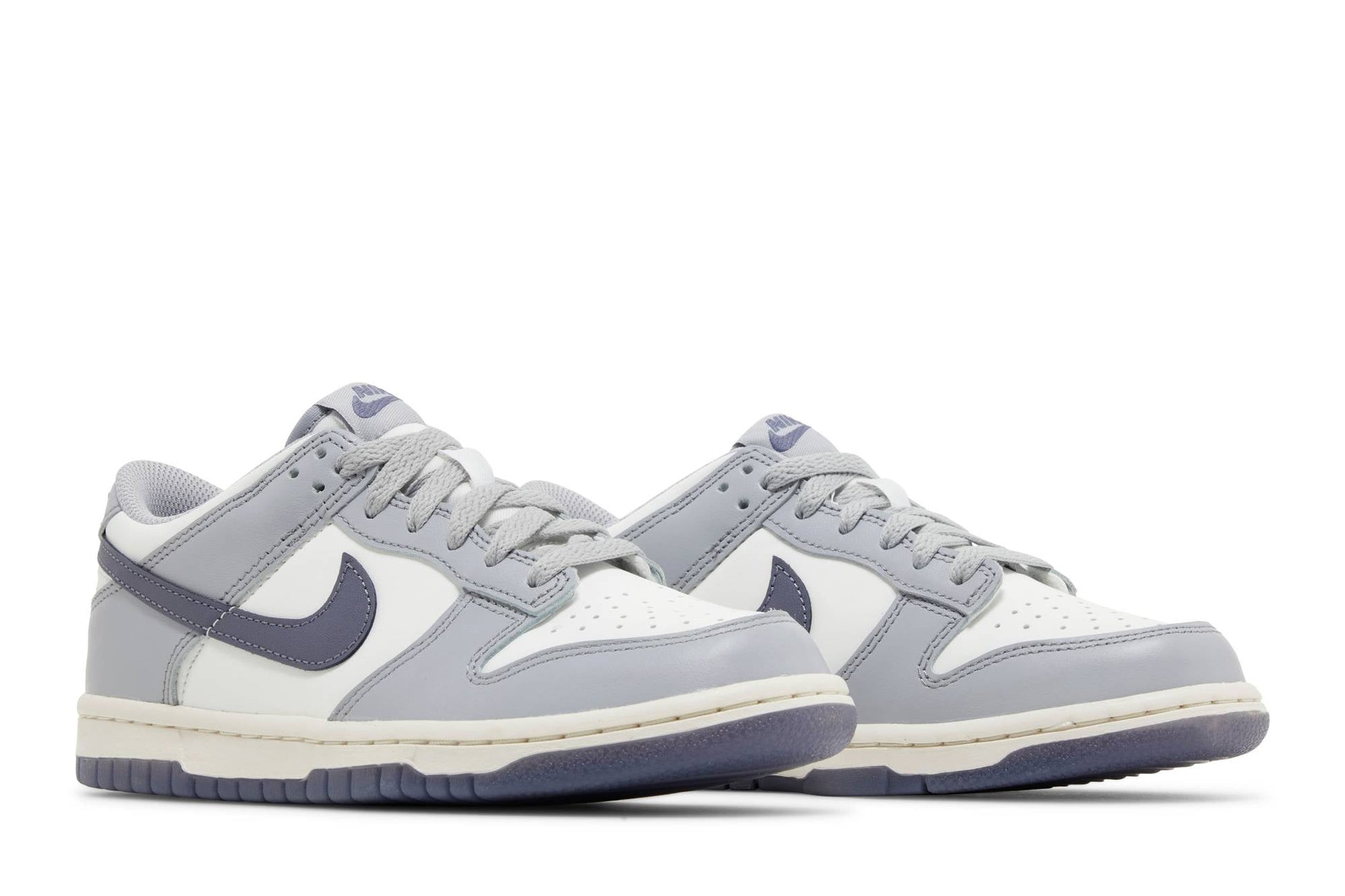 ( Youth ) Nike Dunk Low 'Platinum Tint Light Carbon' FB9109-101