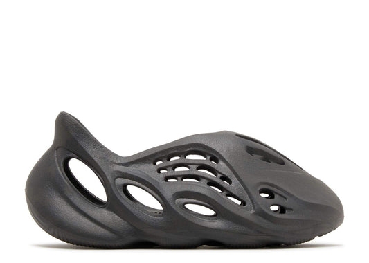 Yeezy Foam Runner 'Onyx' Everlasting Sneaker
