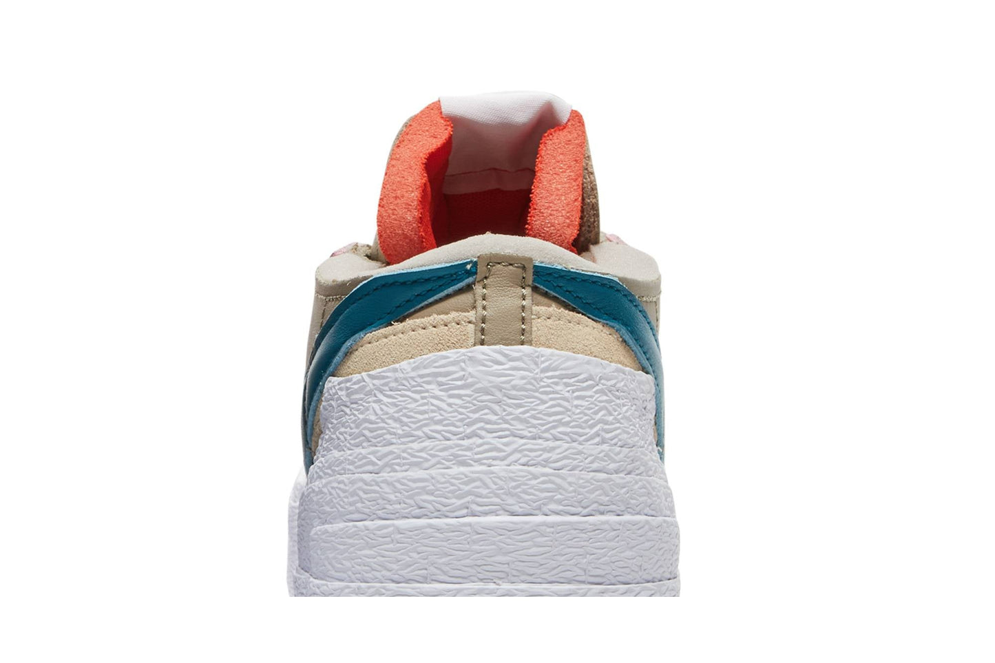 KAWS X Sacai X Nike Blazer Low Reed DM7901-200