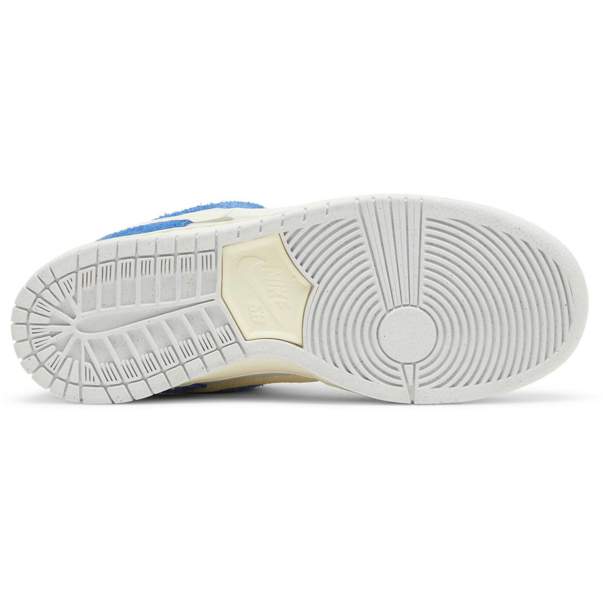 Fly Streetwear X Nike SB Dunk Low DQ5130-400