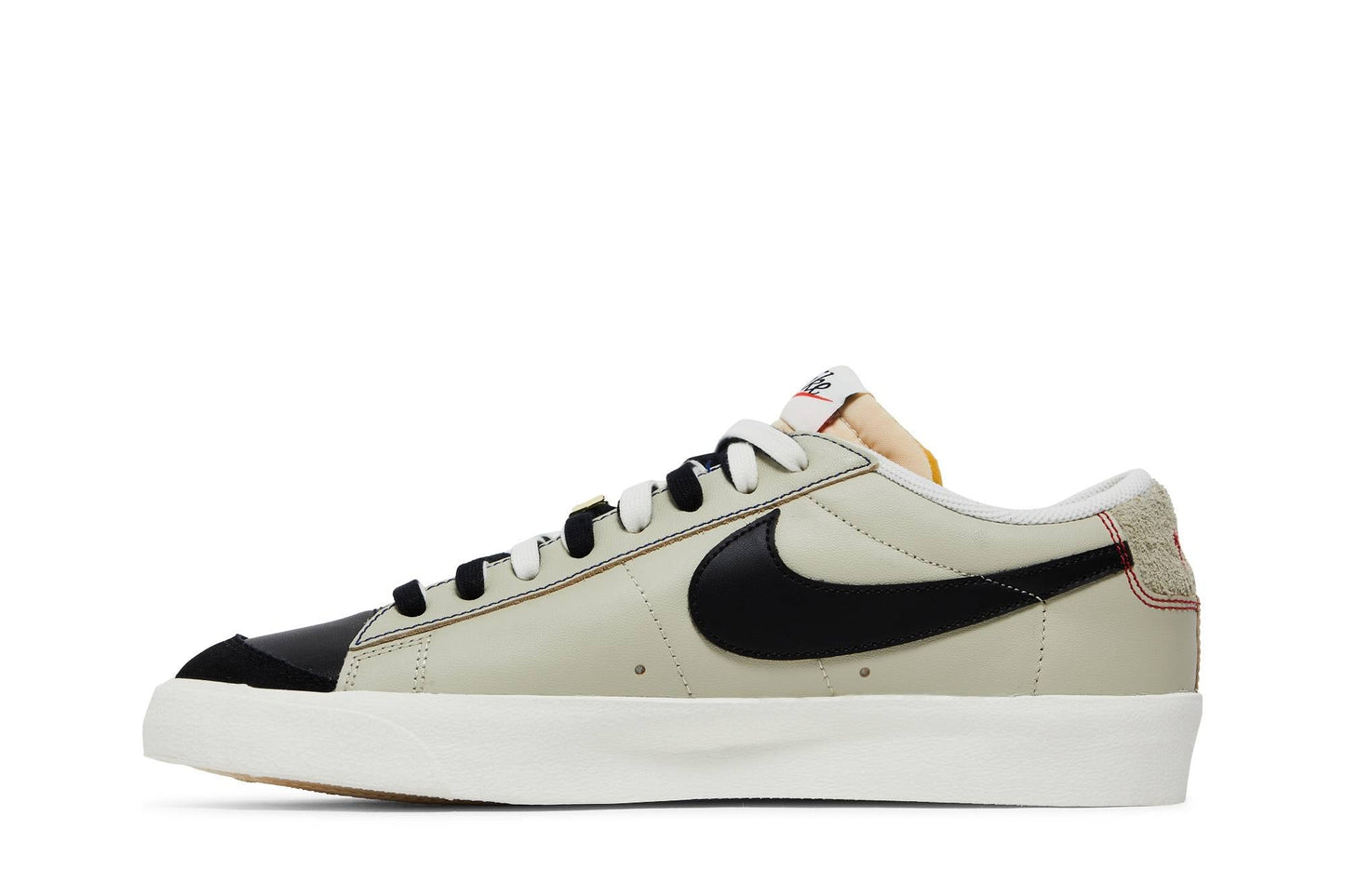 Nike Blazer Low 77 Premium Removable Swoosh – Black DH4370-001