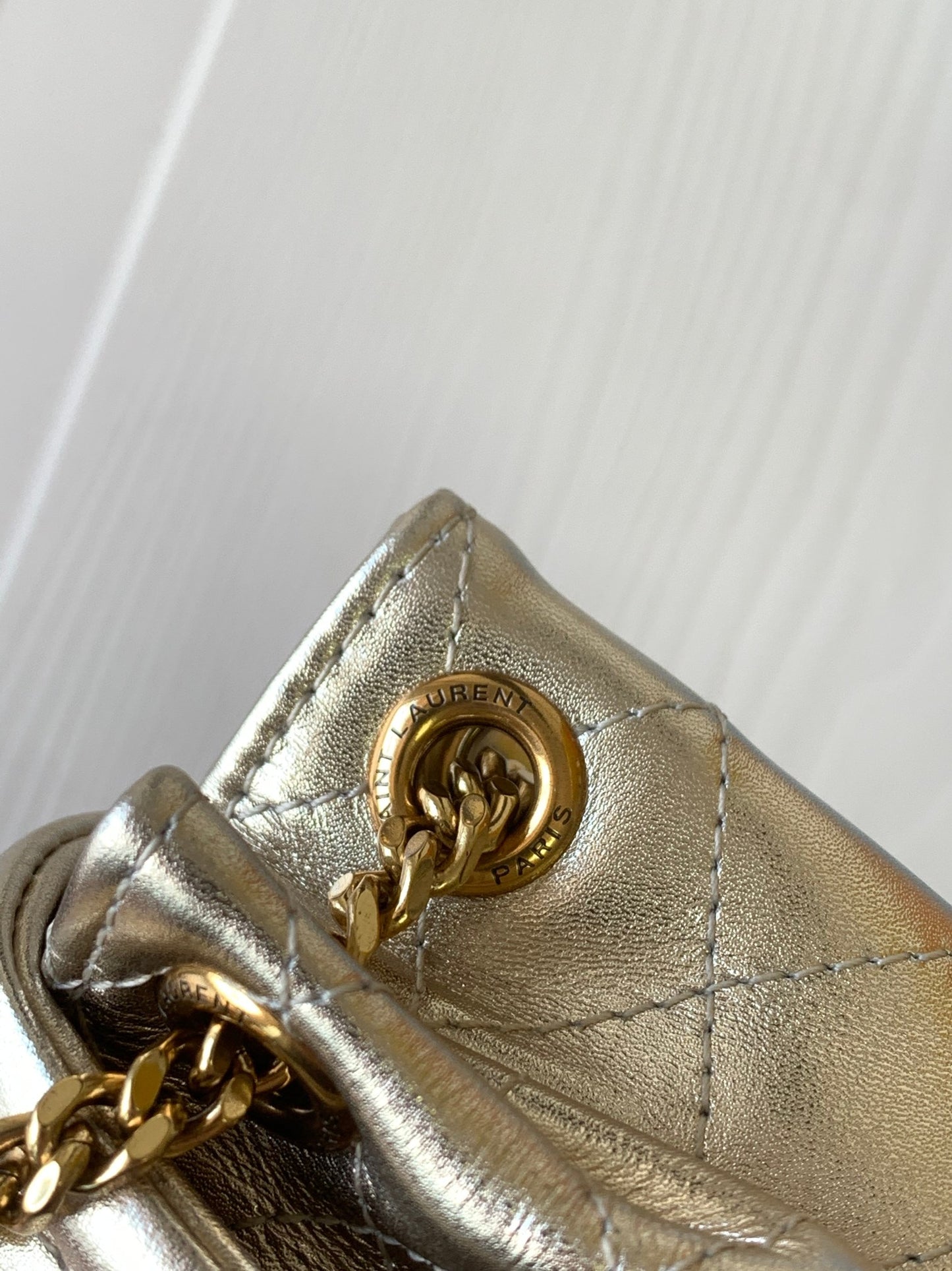 Saint Laurent Niki Baby Metallic Crinkled Leather Shoulder Bag - Silver