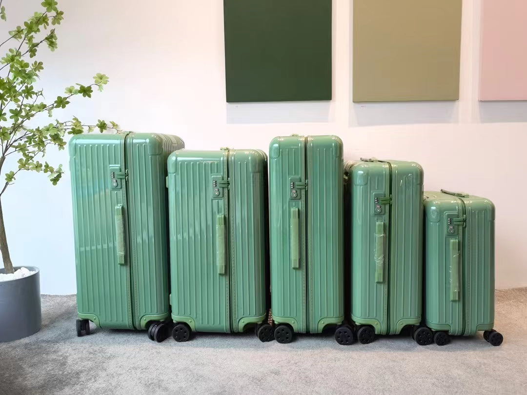 Sage Green Ribbed Hardshell Spinner Suitcase Travel Luggage Set