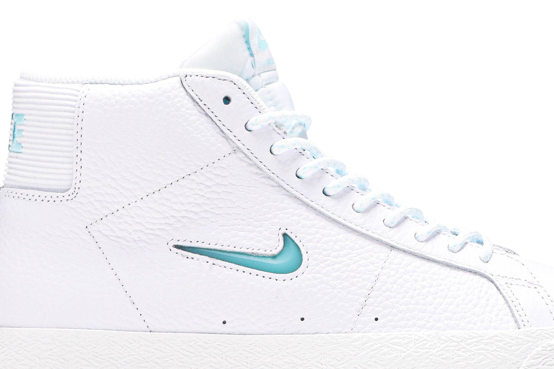 Nike SB Blazer Zoom Mid Premium 'White Glacier Ice Jewel' CU5283-100