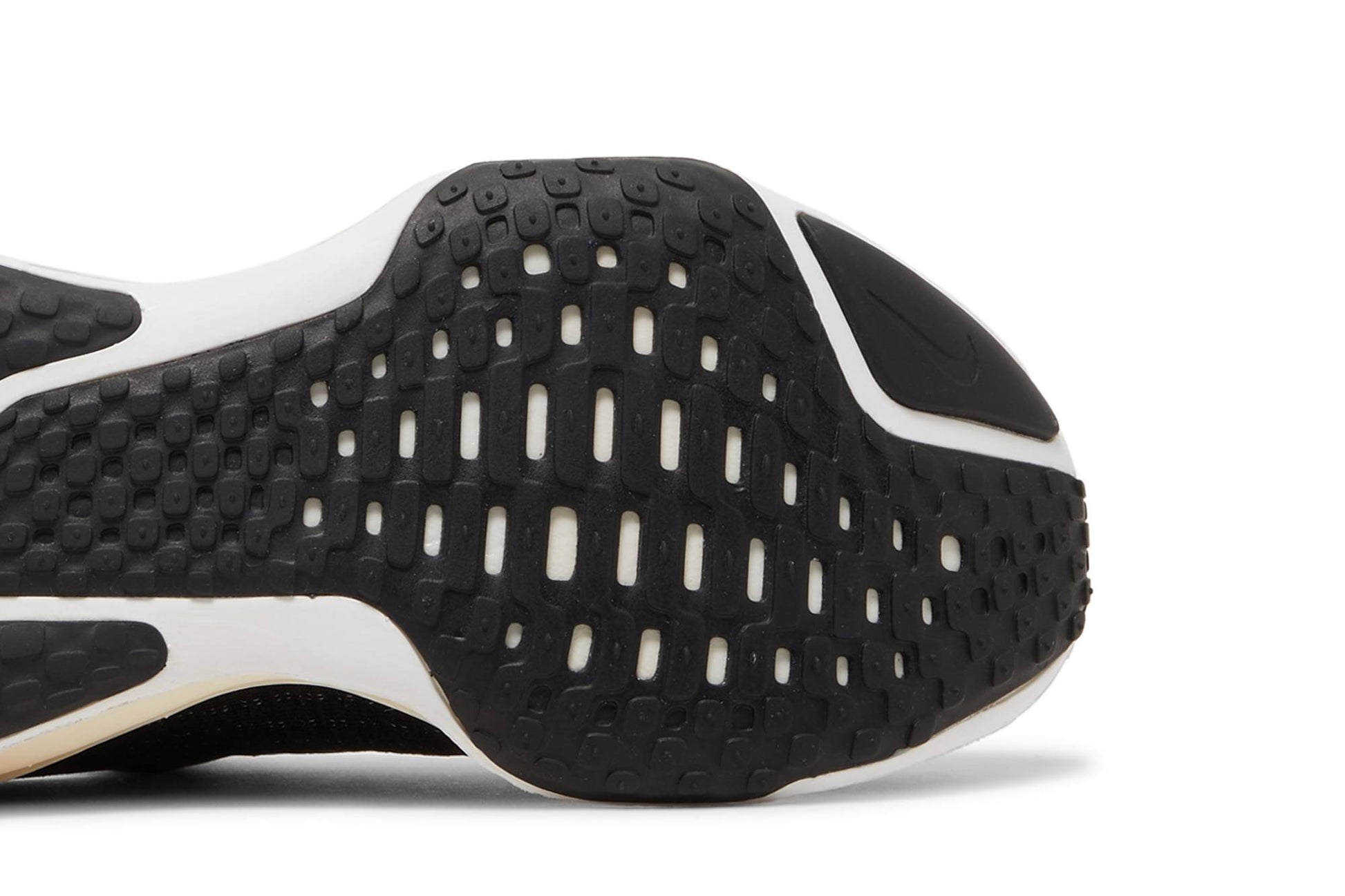 Nike ZoomX Invincible Run Flyknit 3 Black White DR2615-001