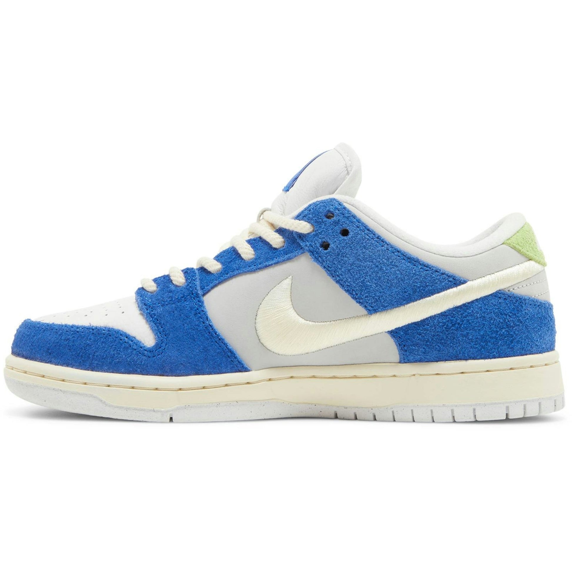 Fly Streetwear X Nike SB Dunk Low DQ5130-400