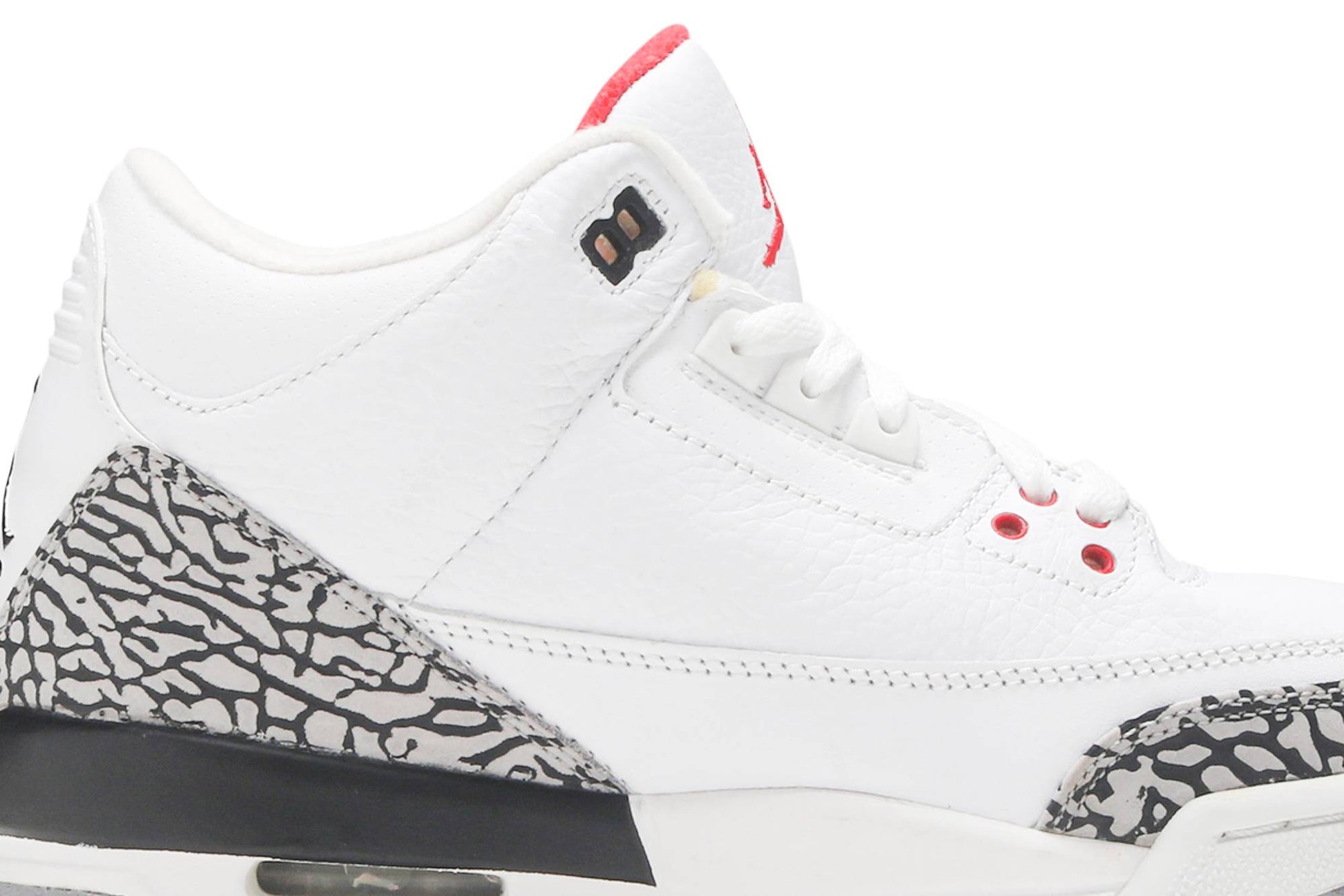 ( Grade School ) Air Jordan 3 Retro 2011 White Cement 398614-105