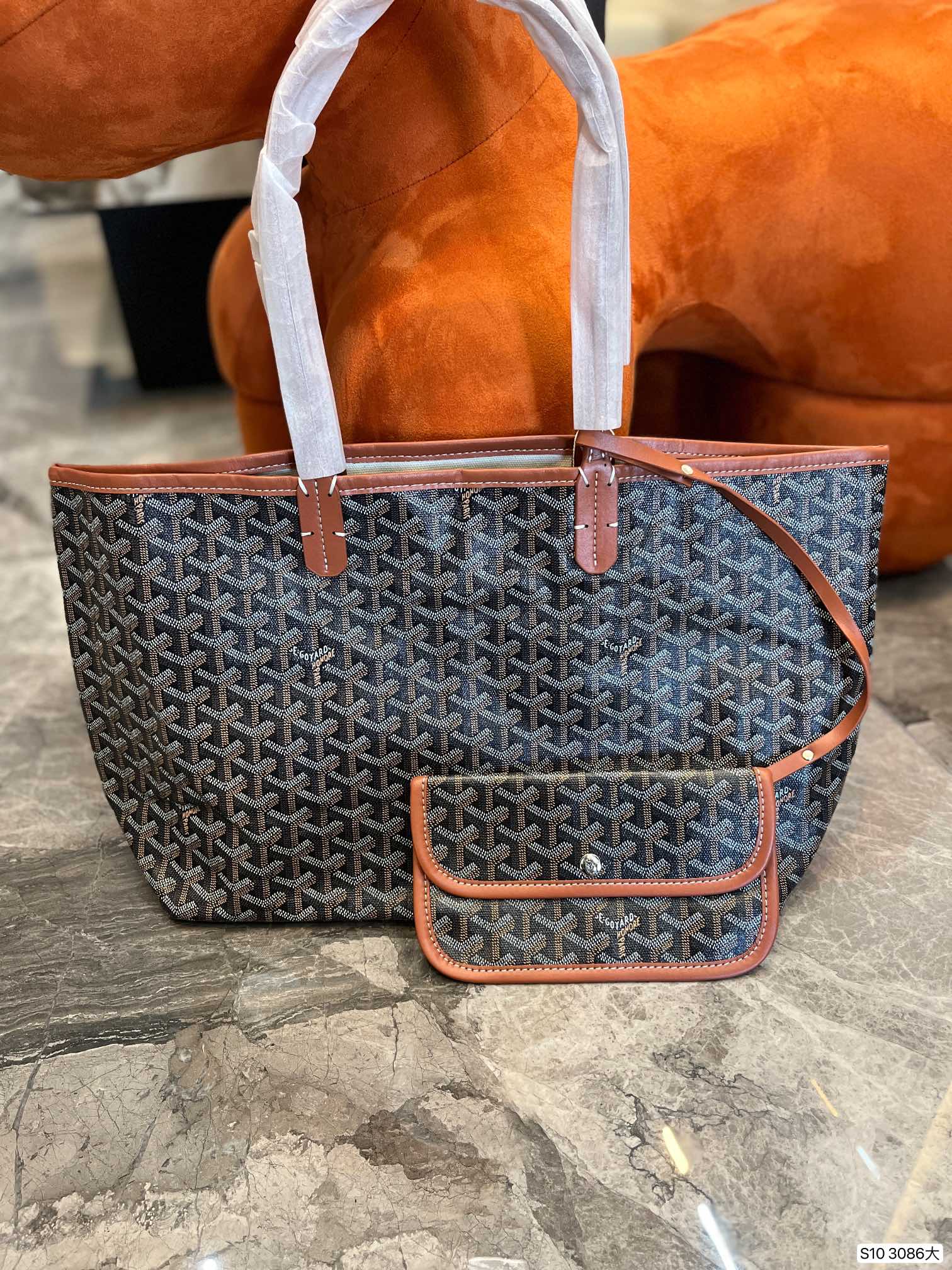 Gogy Classic Chevron Print Tote Bag with Matching Pouch and Leather Trim